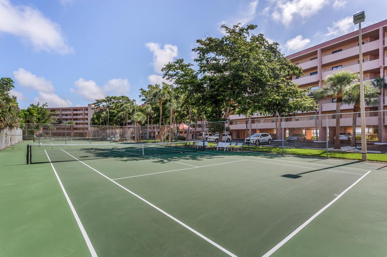Riverside Club Marco Island Exterior foto